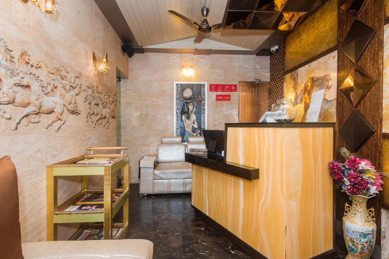 Hotel Oliver, Colaba Мумбаї Екстер'єр фото