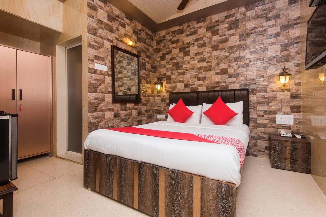 Hotel Oliver, Colaba Мумбаї Екстер'єр фото